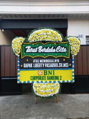 Papan Bunga Duka di Utan