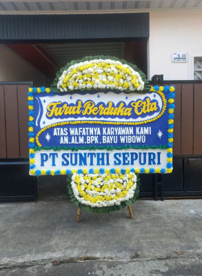 Papan Bunga Duka di Utan